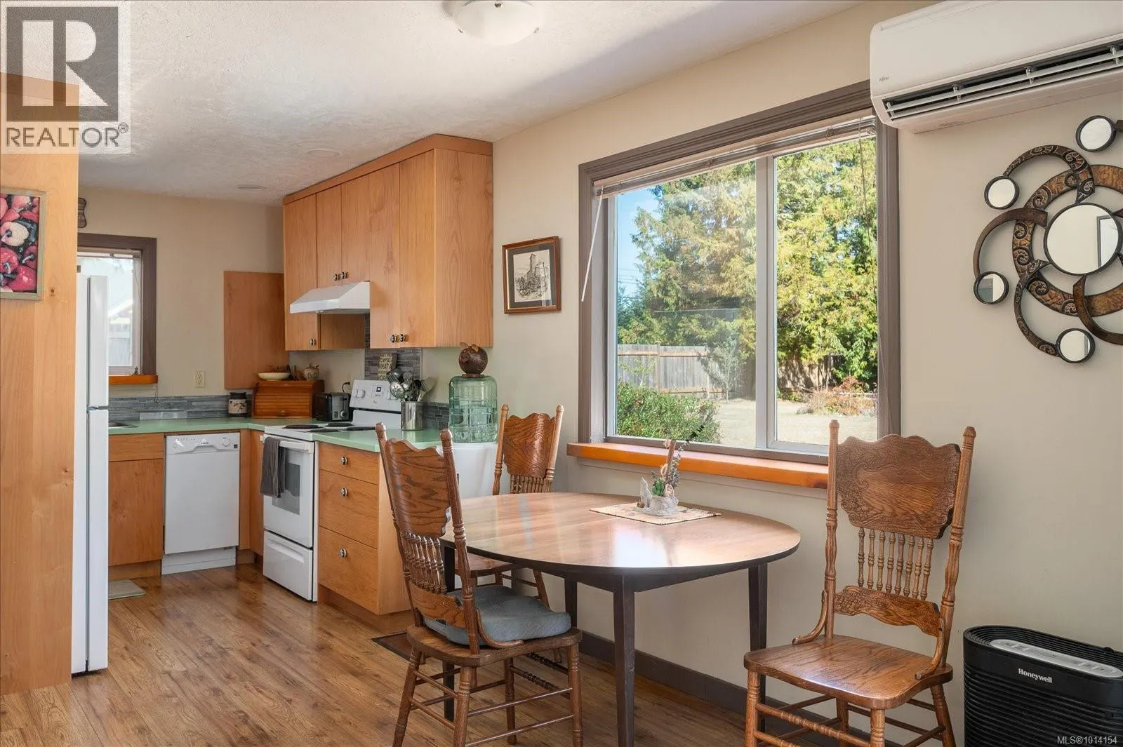 105 McColl Rd