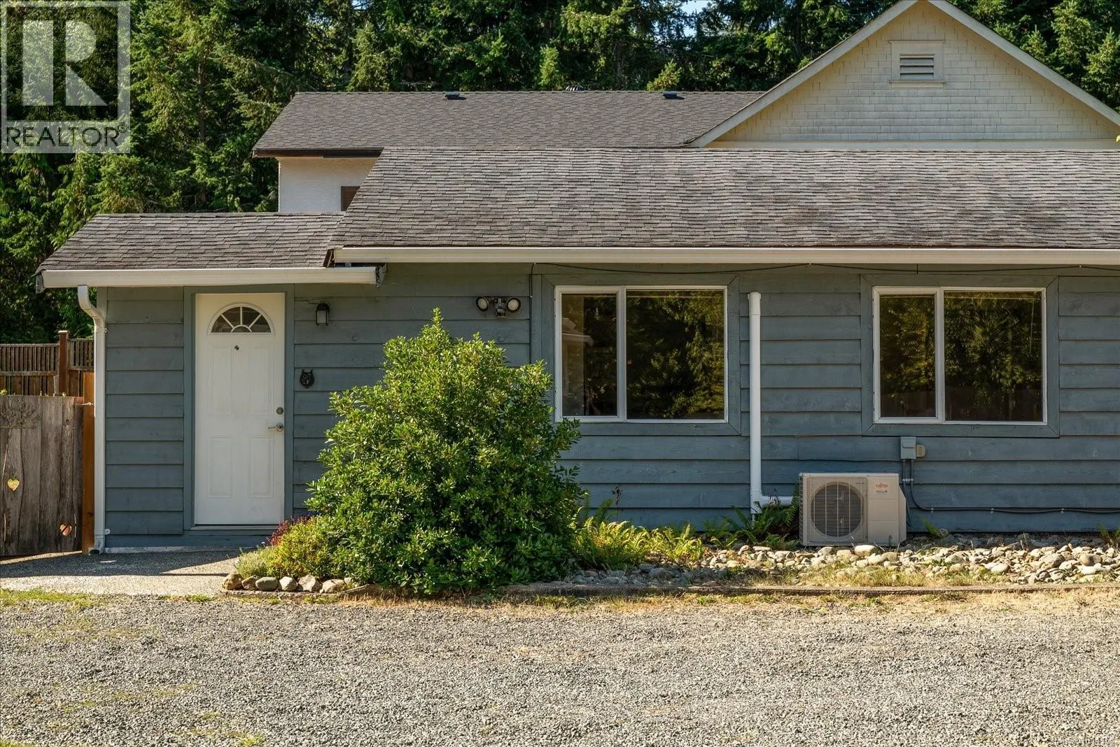 105 McColl Rd
