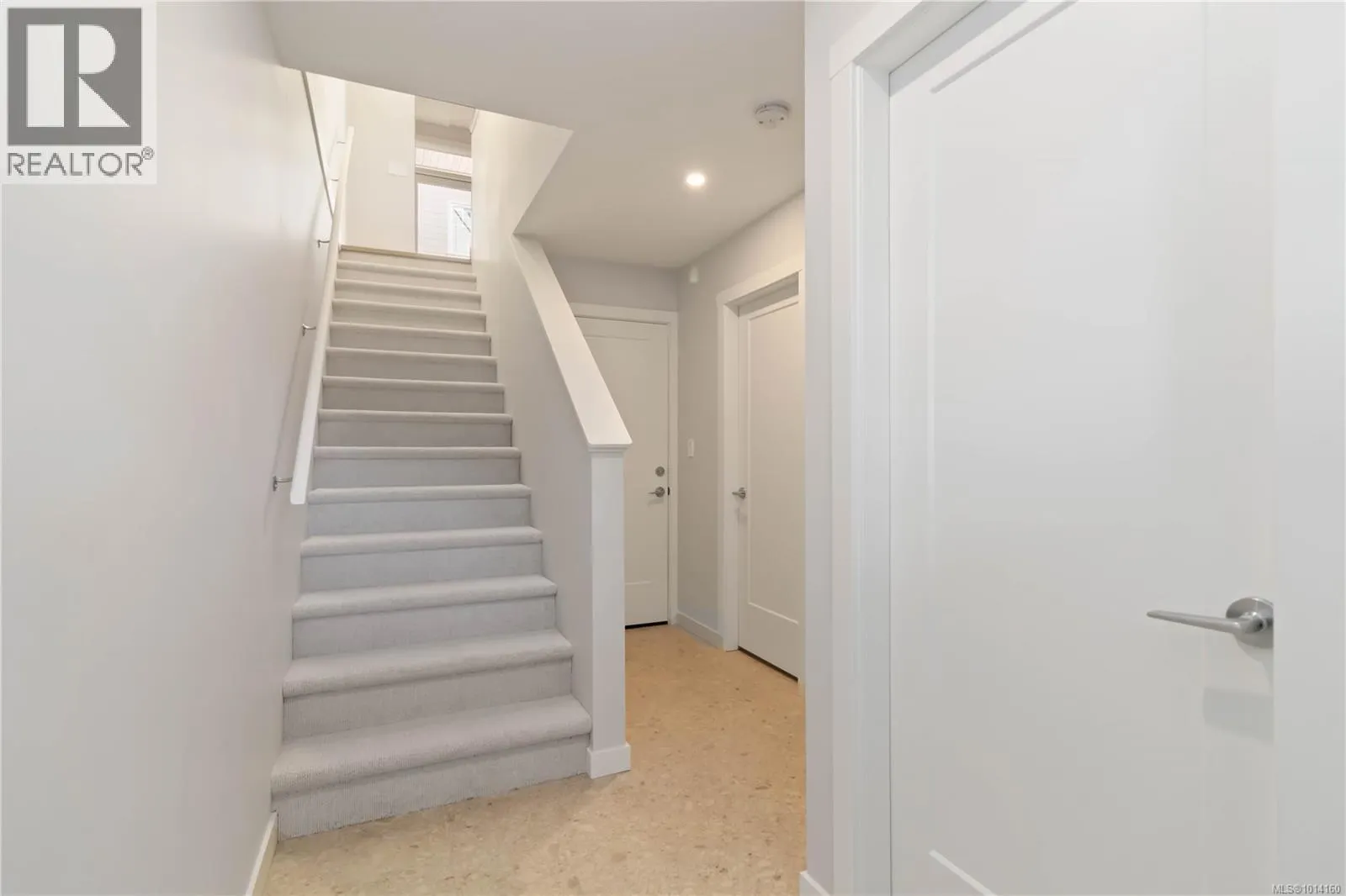 115 3210 Glendale Pl