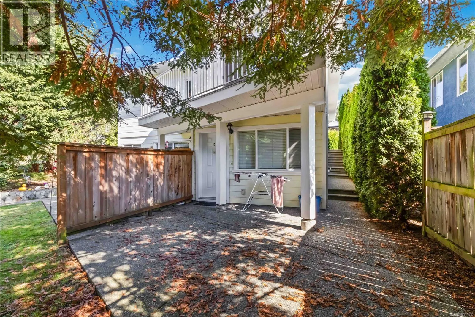 808 Jagdeep Pl