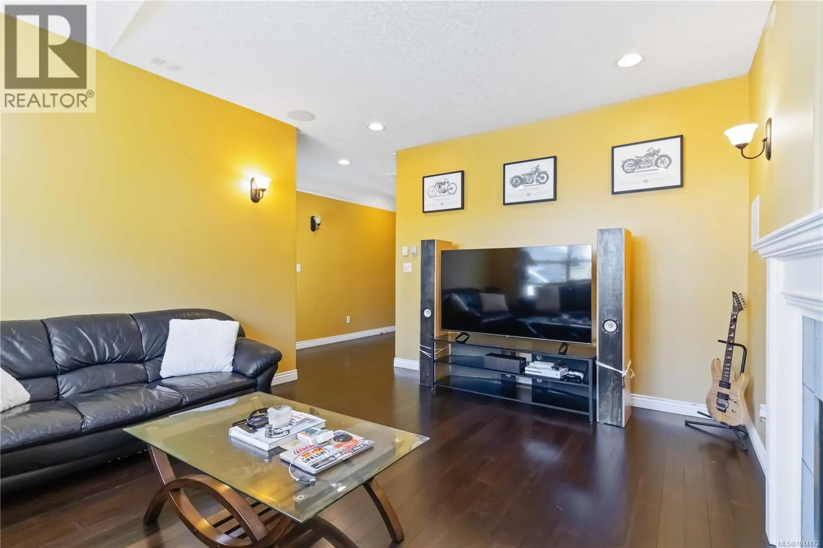 808 Jagdeep Pl