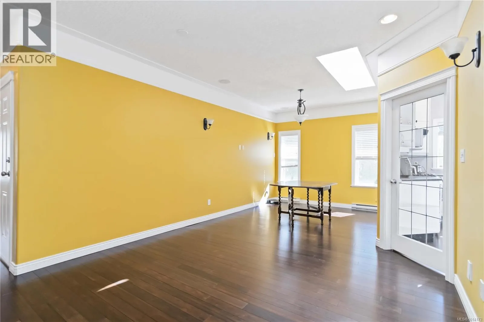 808 Jagdeep Pl