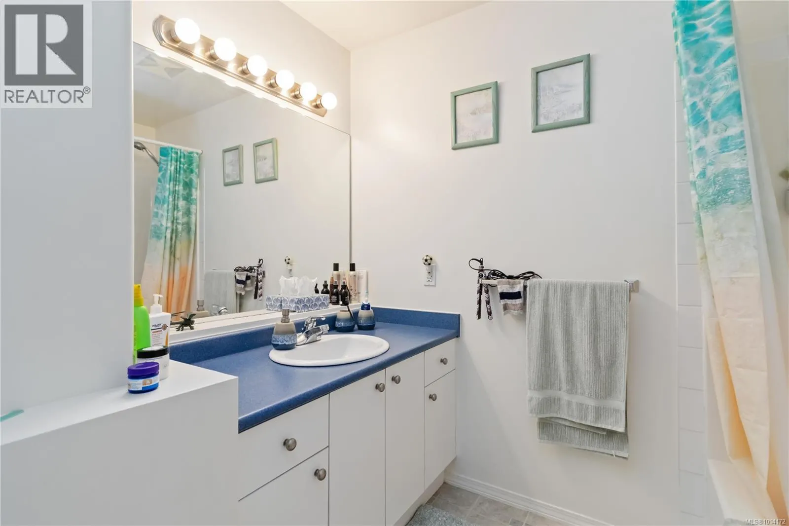808 Jagdeep Pl