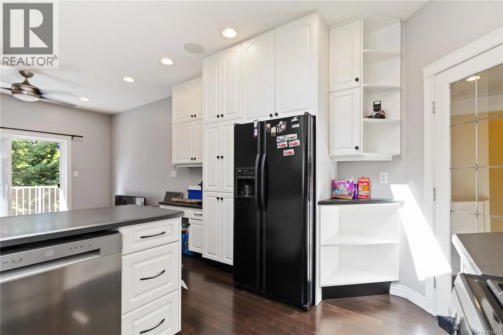 808 Jagdeep Pl