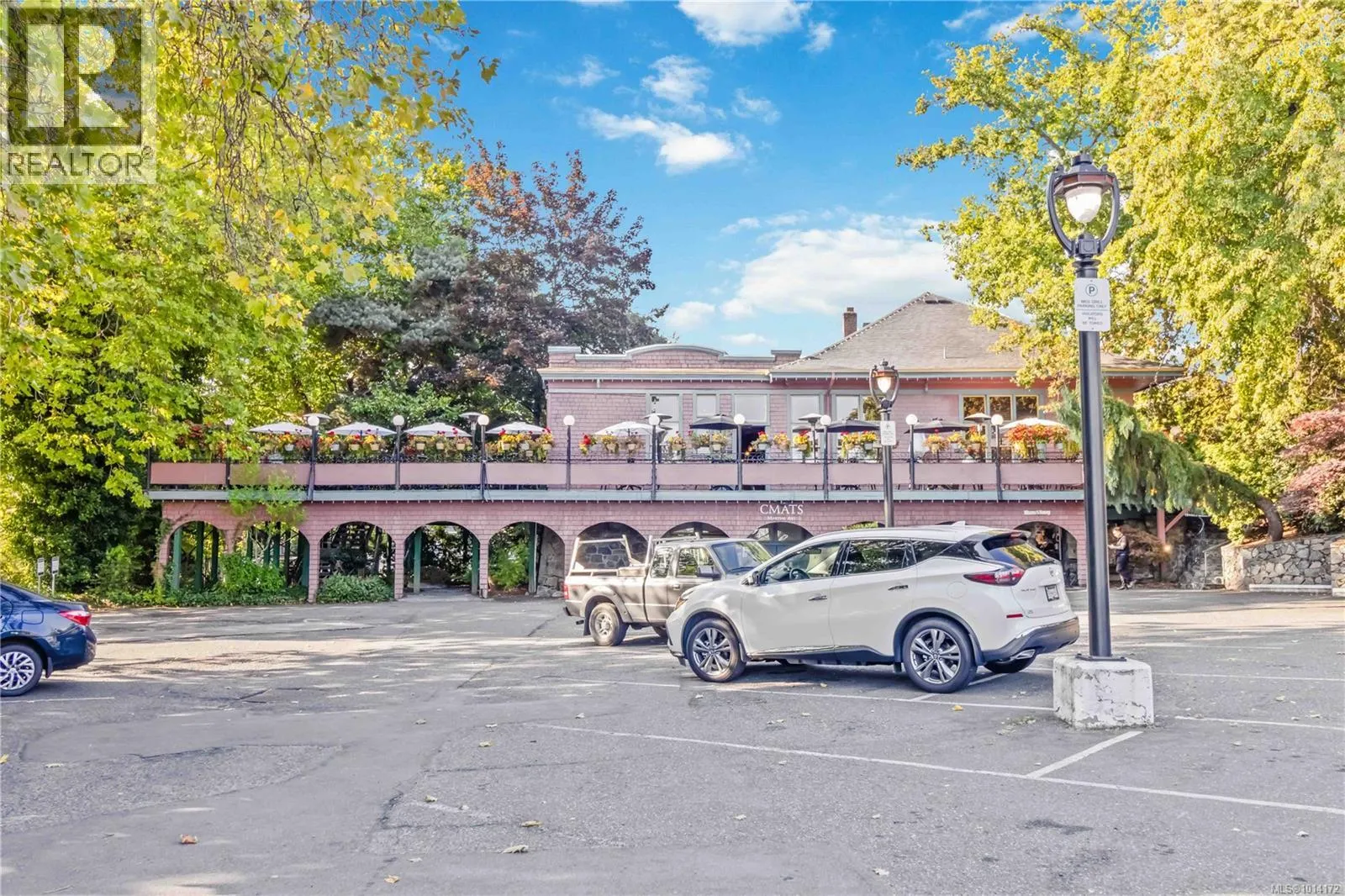 808 Jagdeep Pl