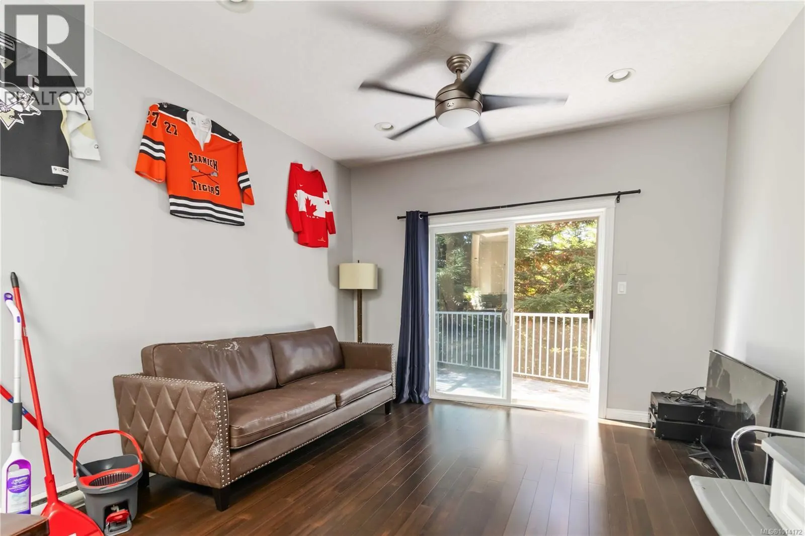 808 Jagdeep Pl