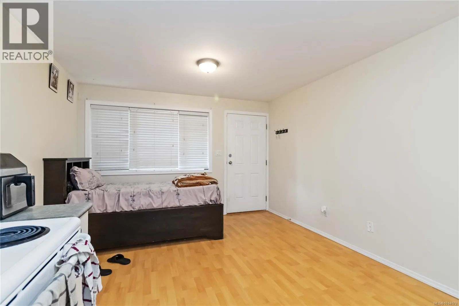 808 Jagdeep Pl
