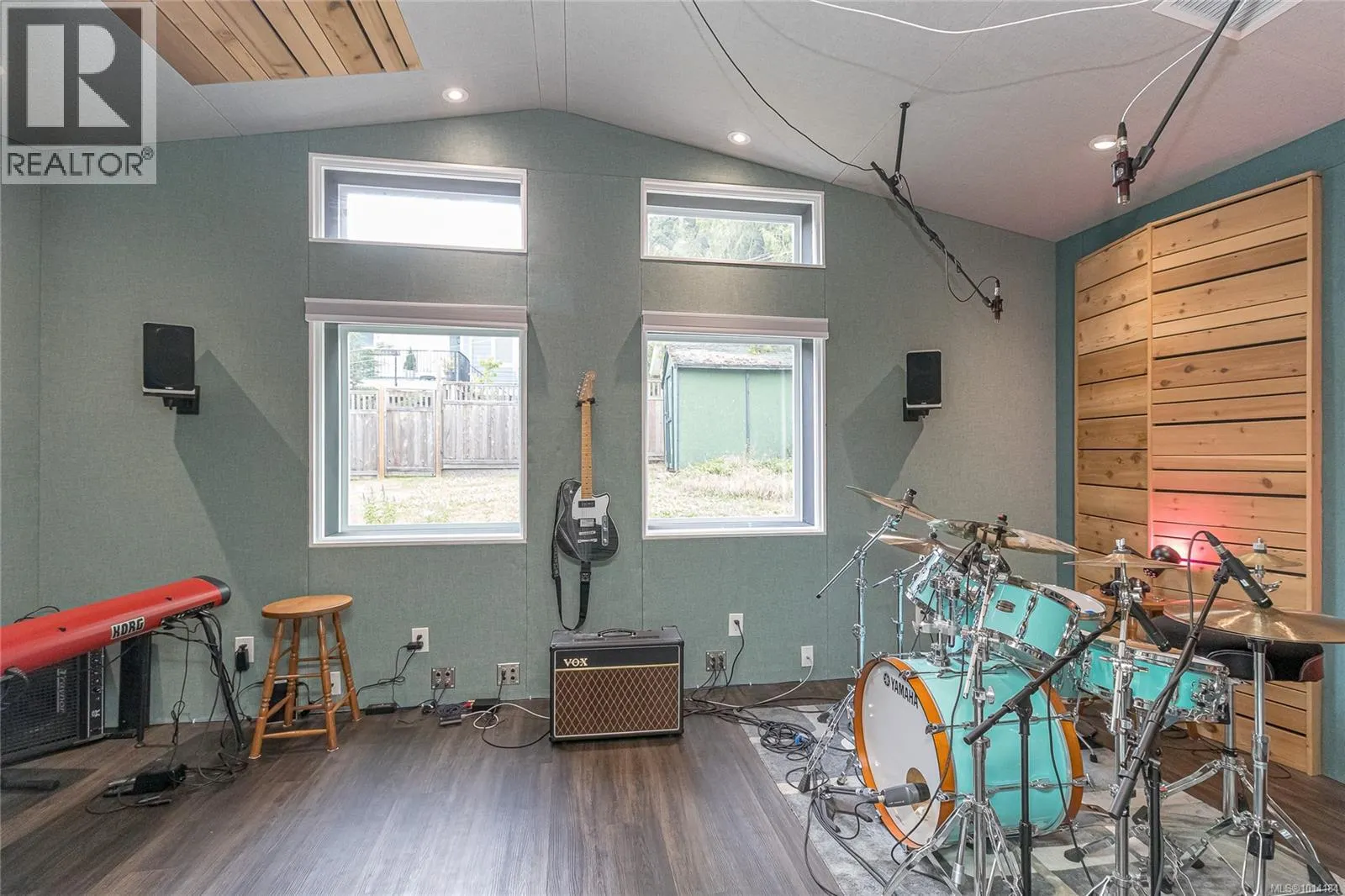 2363 Seine Rd