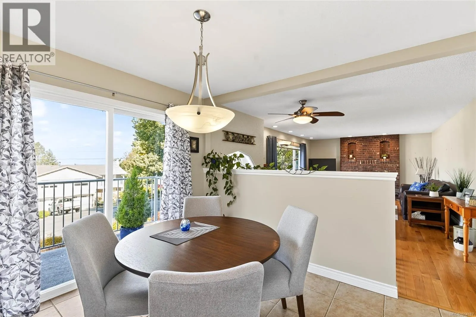 3654 Fowlie Cres