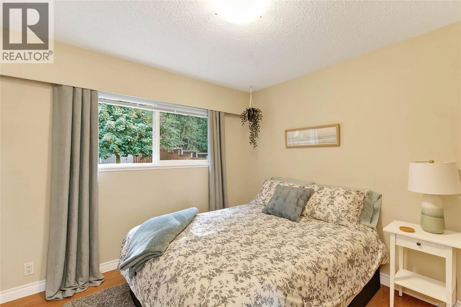 3654 Fowlie Cres