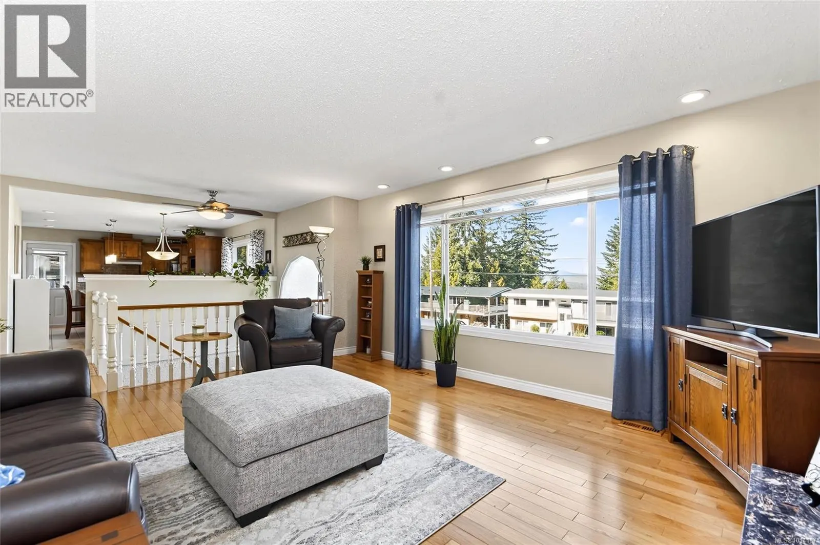 3654 Fowlie Cres