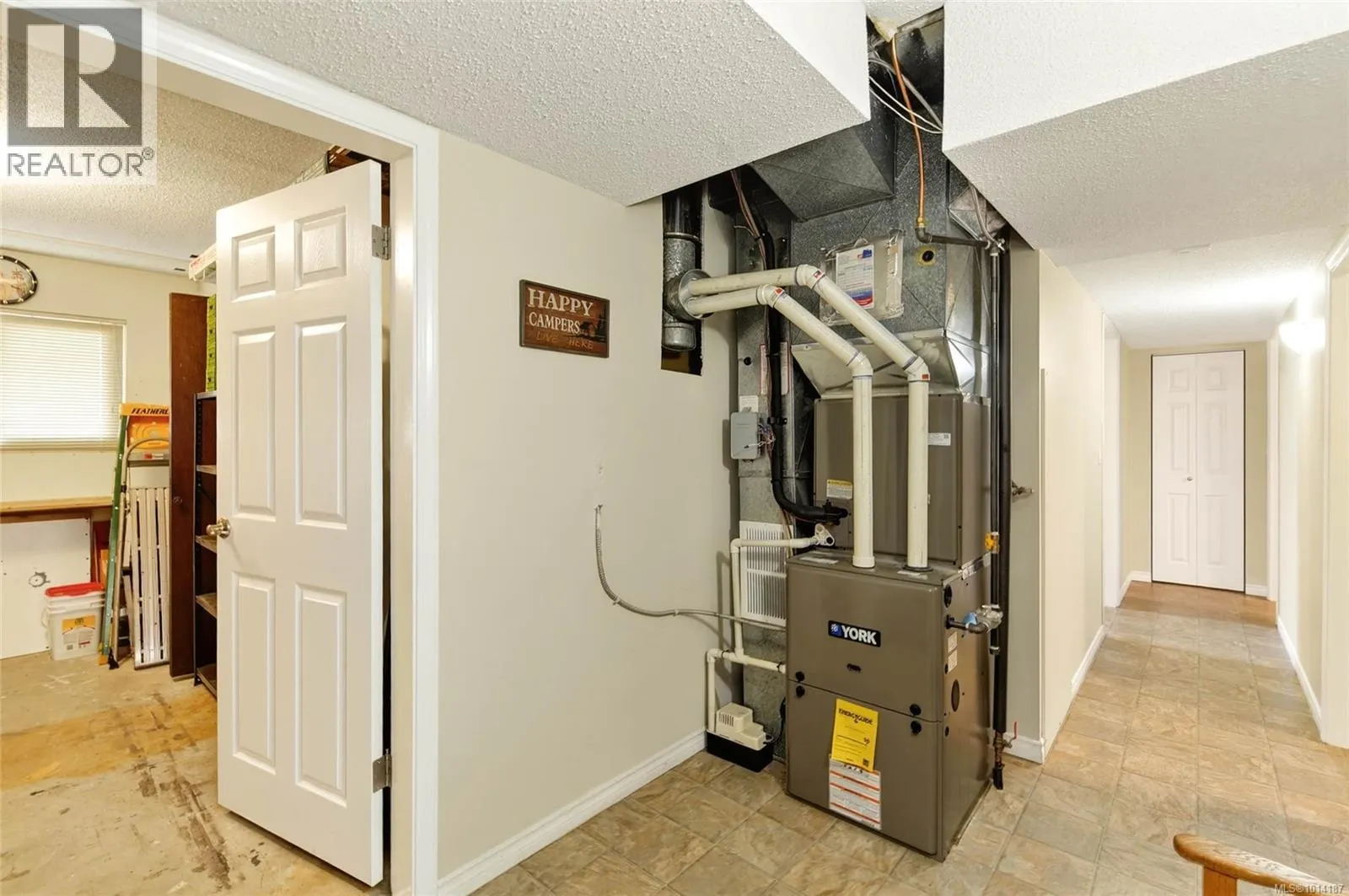 3654 Fowlie Cres