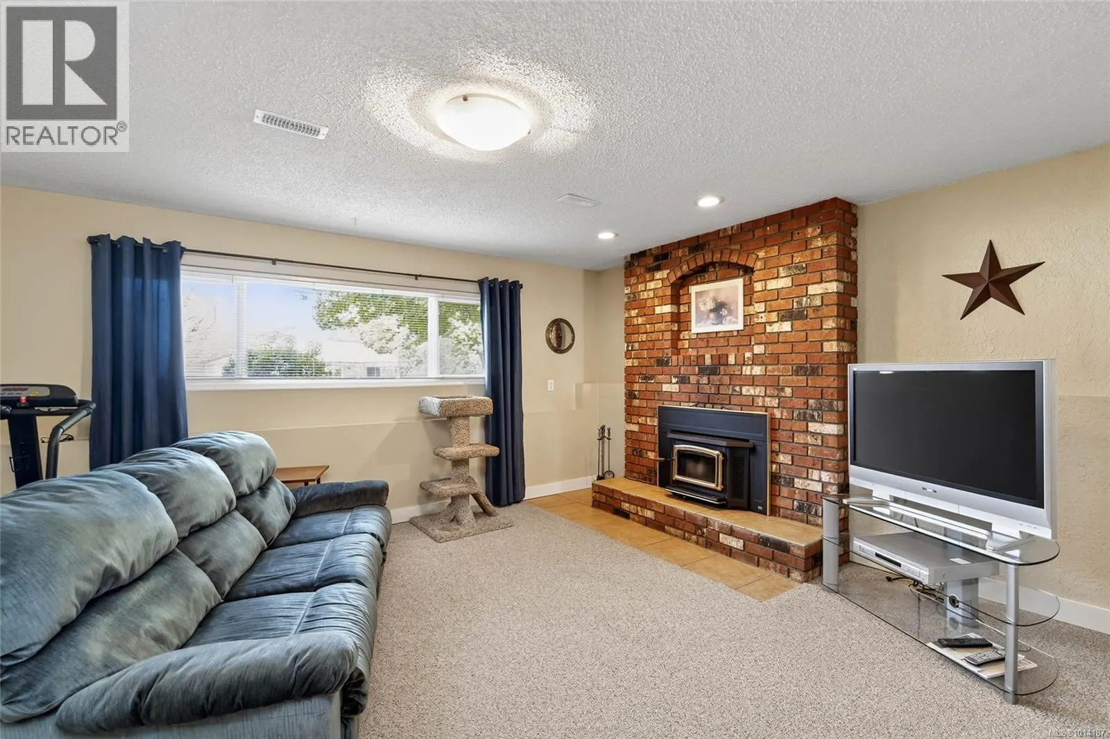 3654 Fowlie Cres