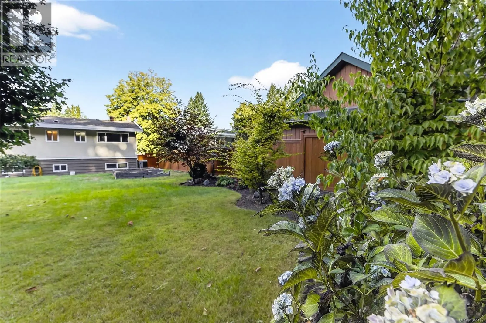 3654 Fowlie Cres