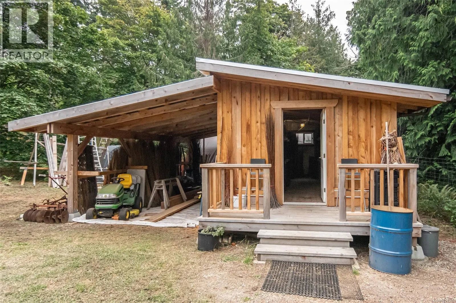 120 Heidi Pl