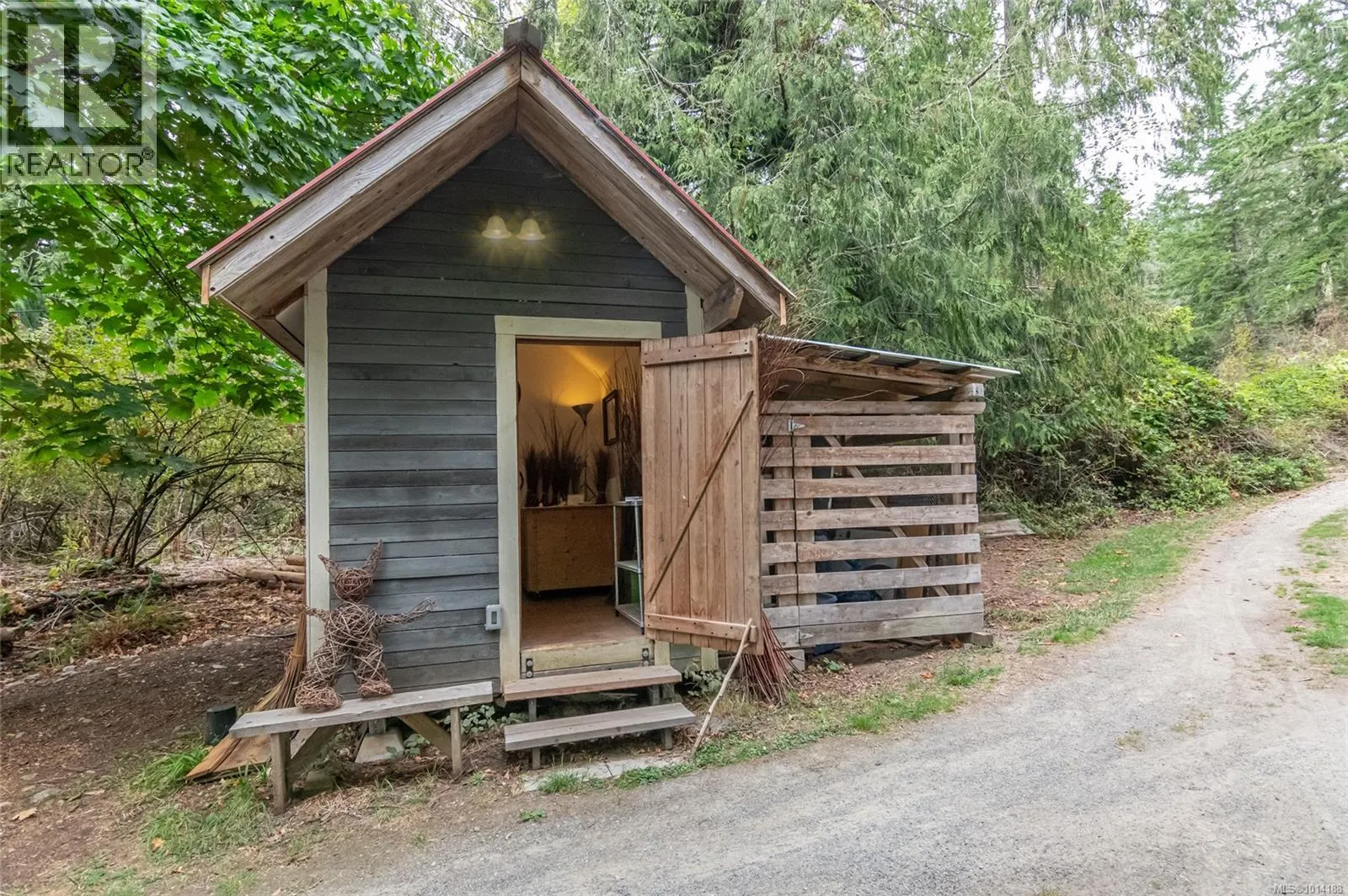 120 Heidi Pl