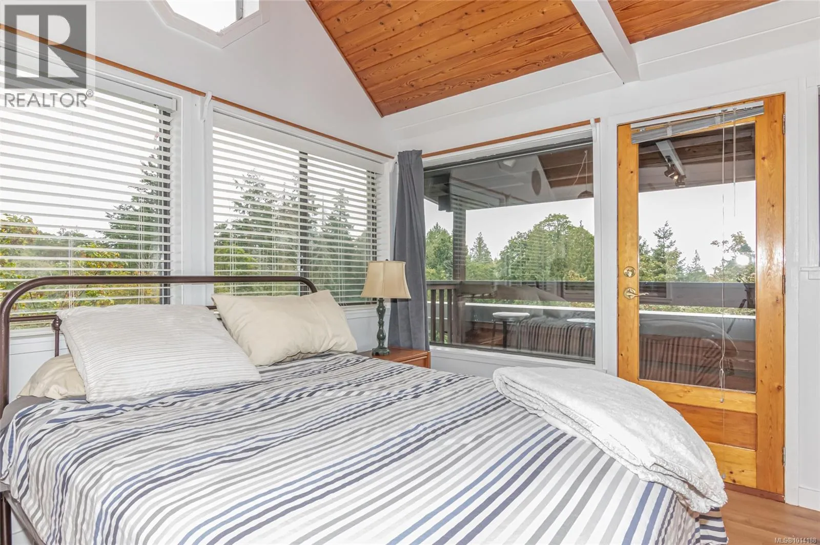 120 Heidi Pl