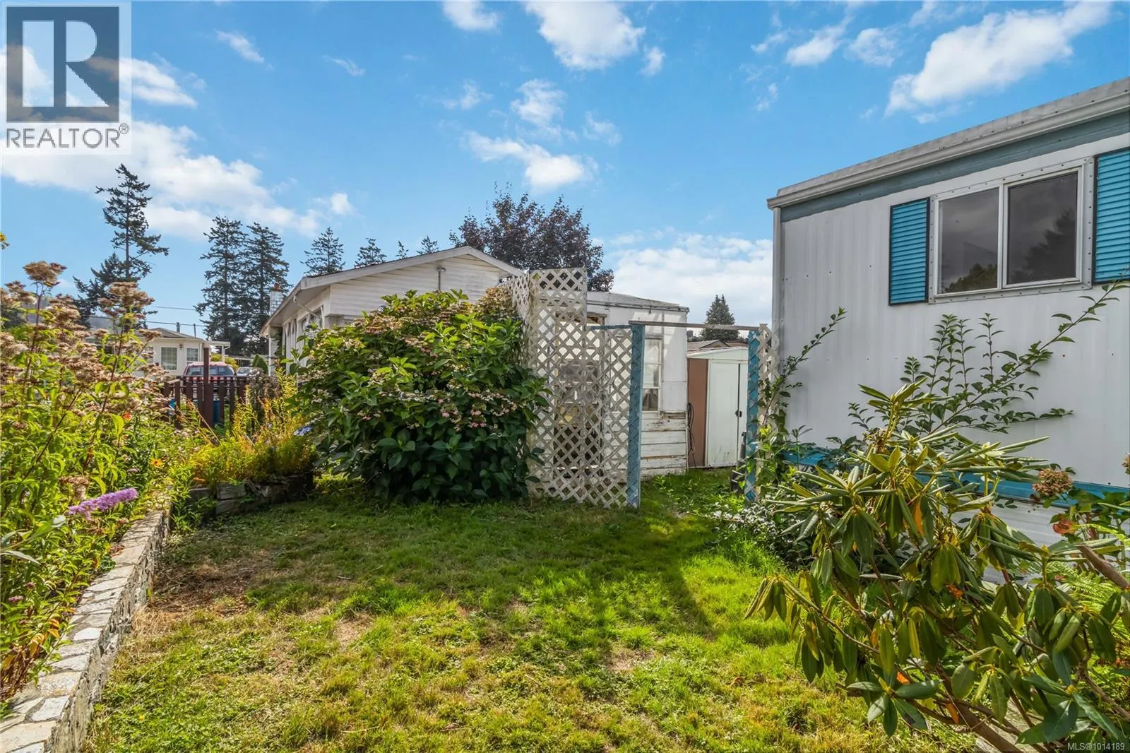 83 2911 Sooke Lake Rd