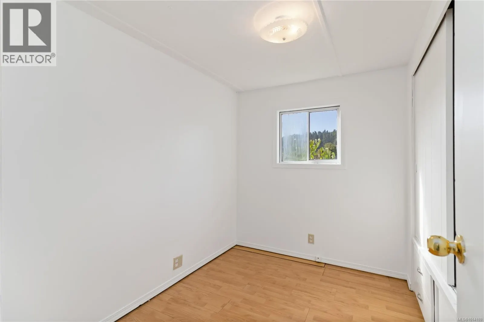 83 2911 Sooke Lake Rd