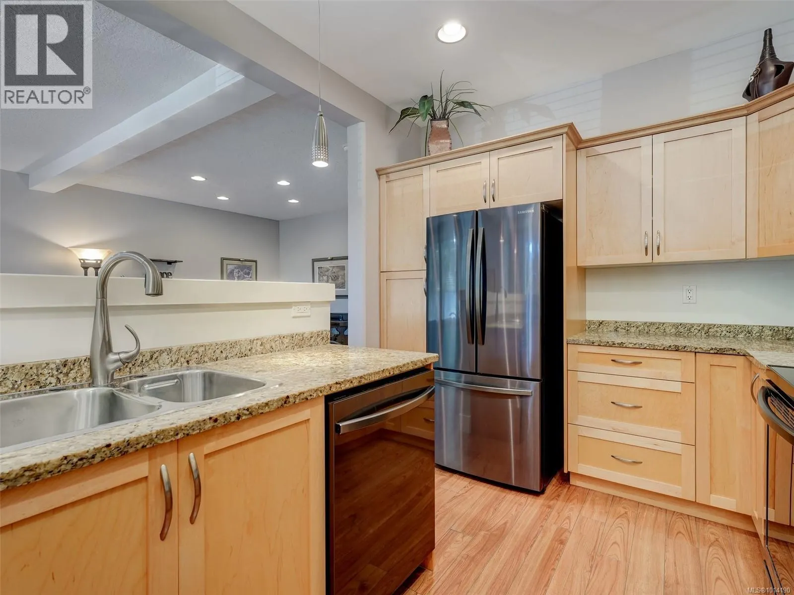 109 630 Speed Ave