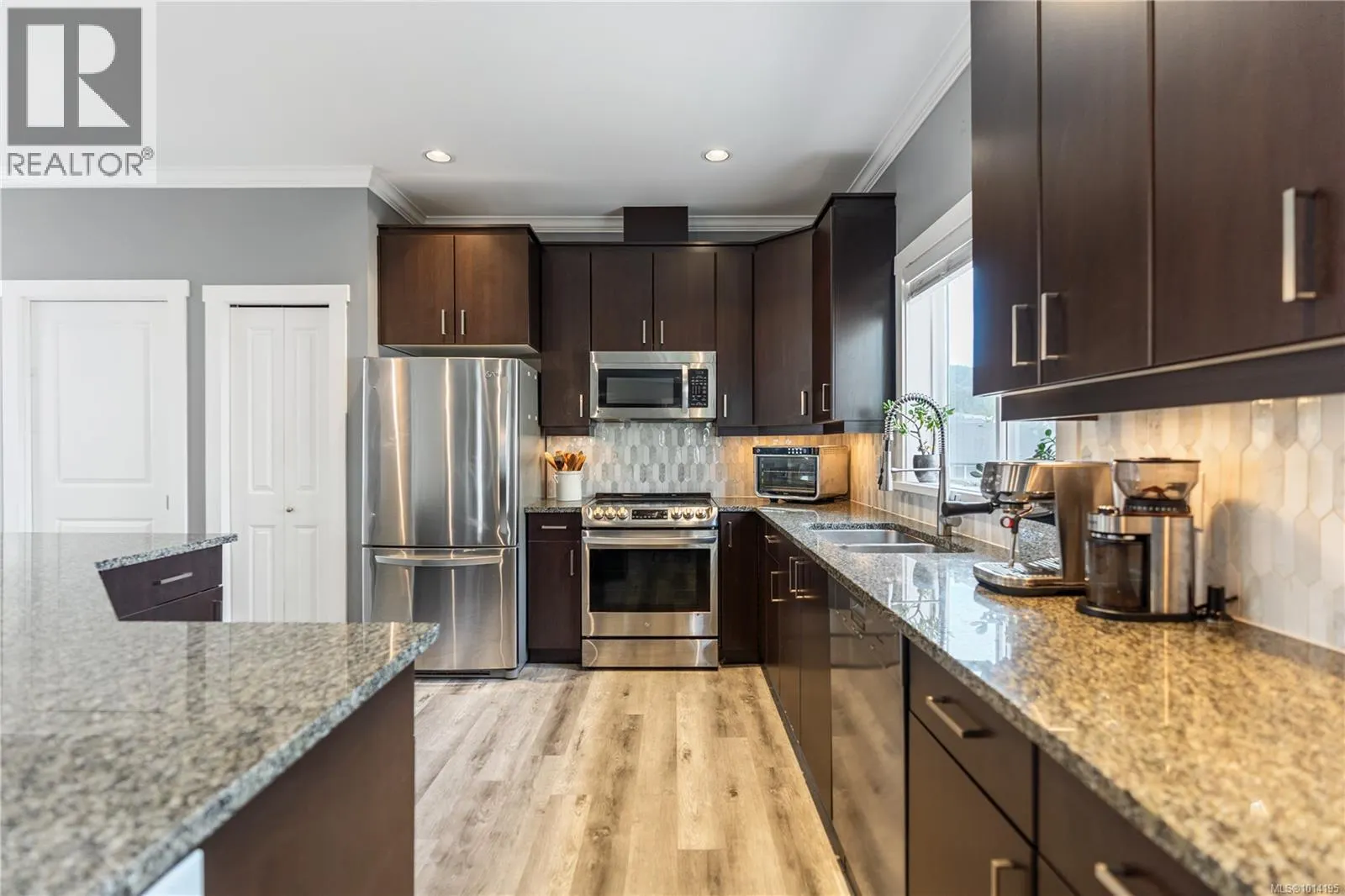 3002 Alouette Dr
