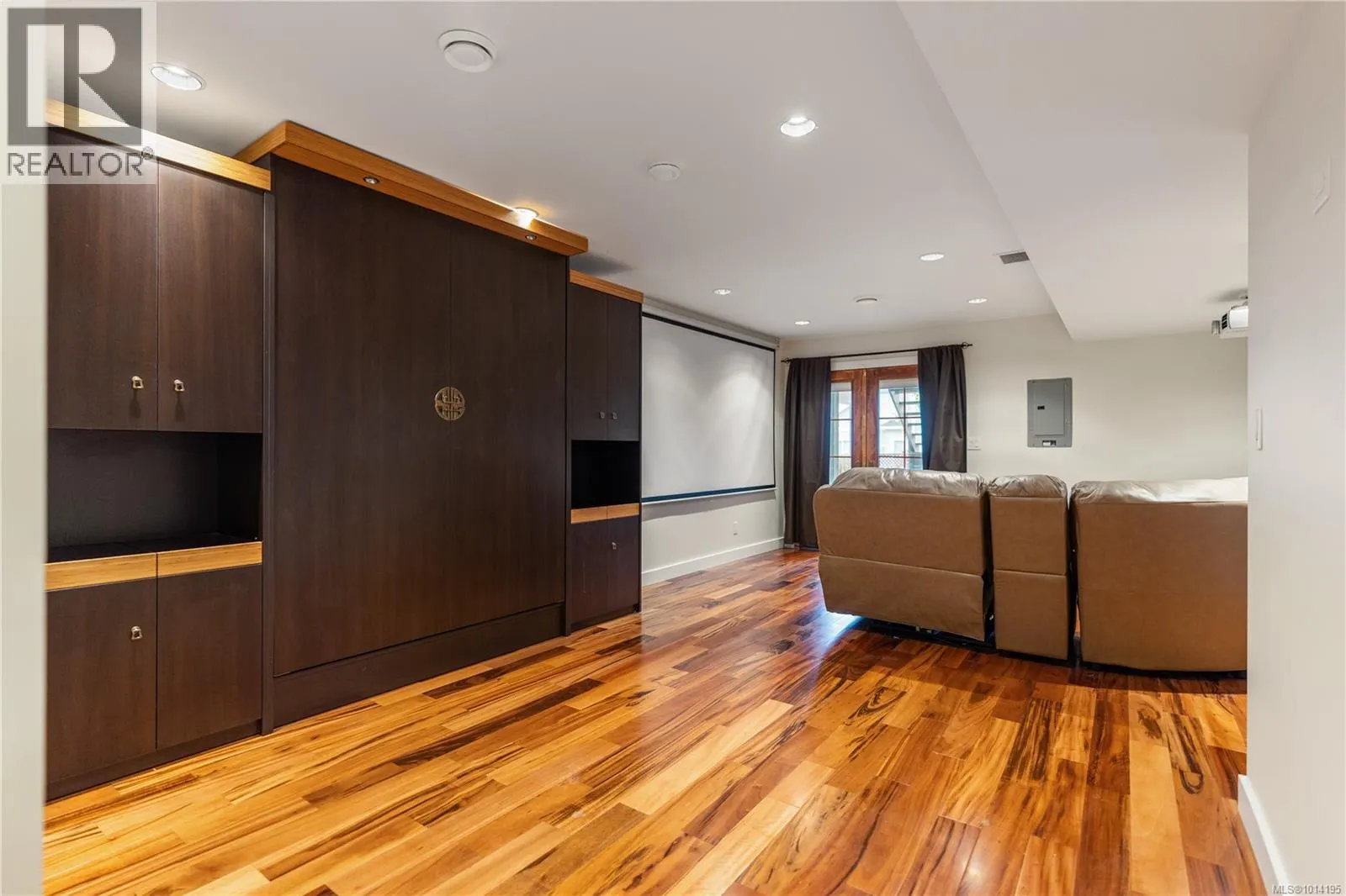 3002 Alouette Dr