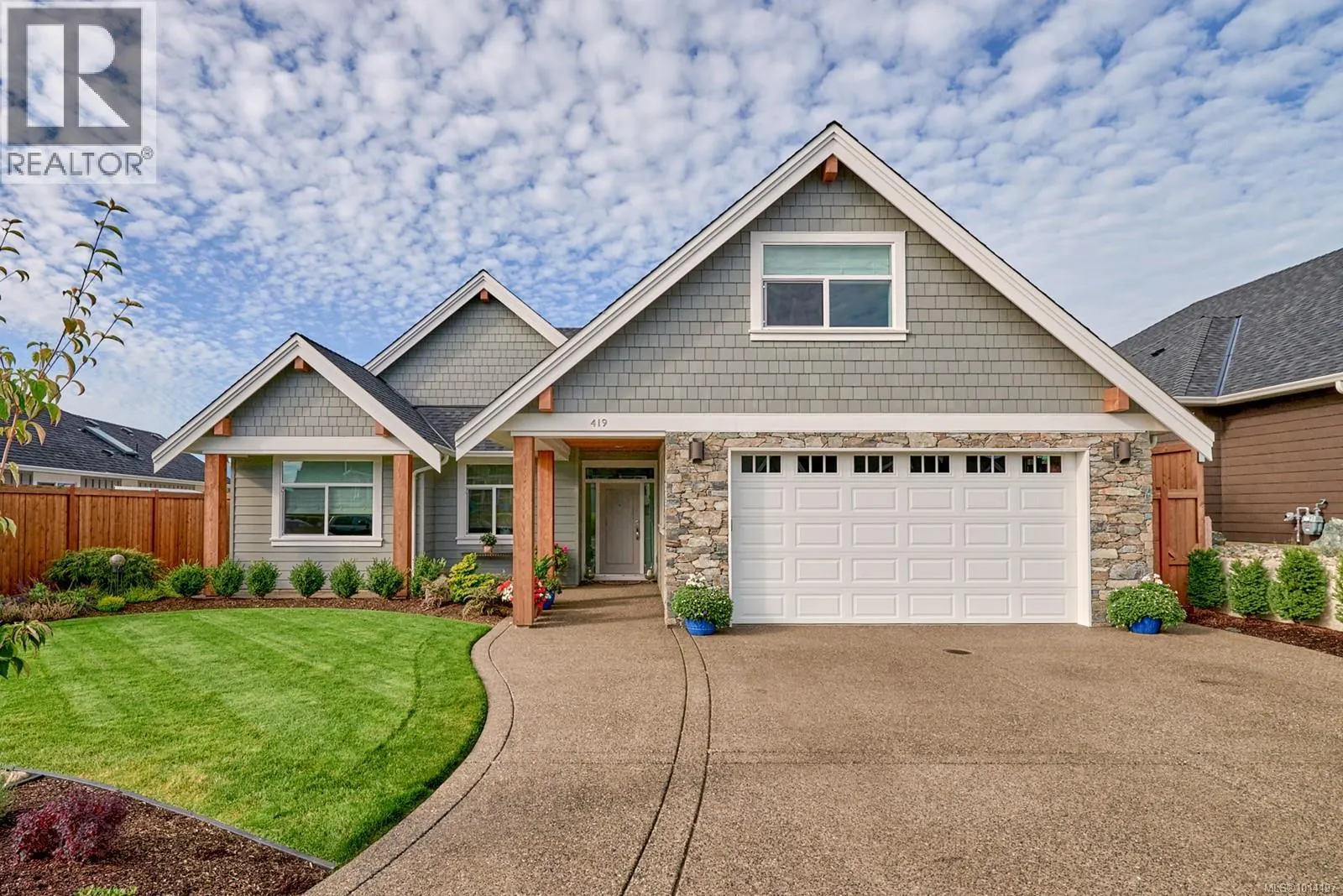 419 RIDGEFIELD Dr