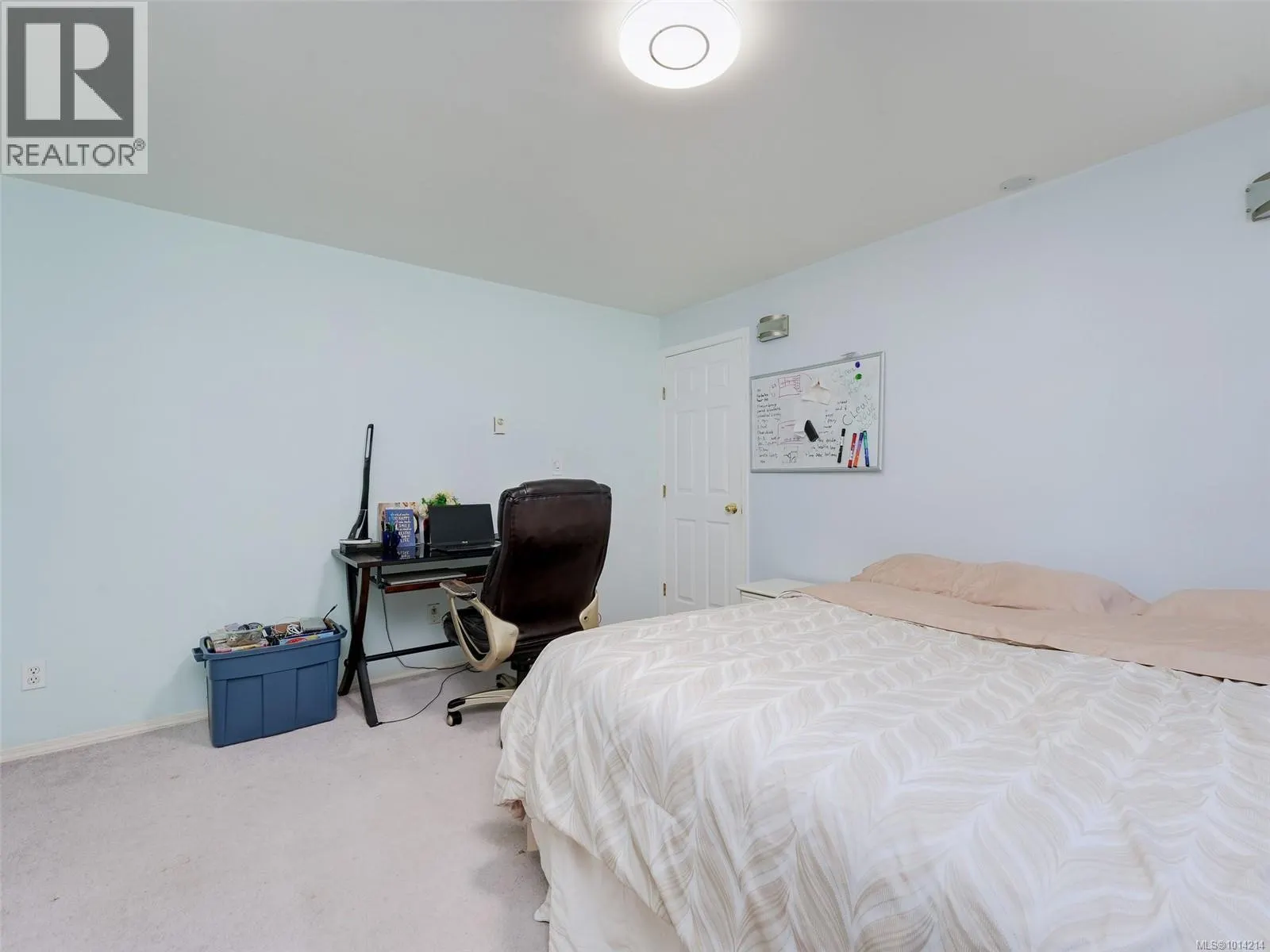1265 Woodway Rd