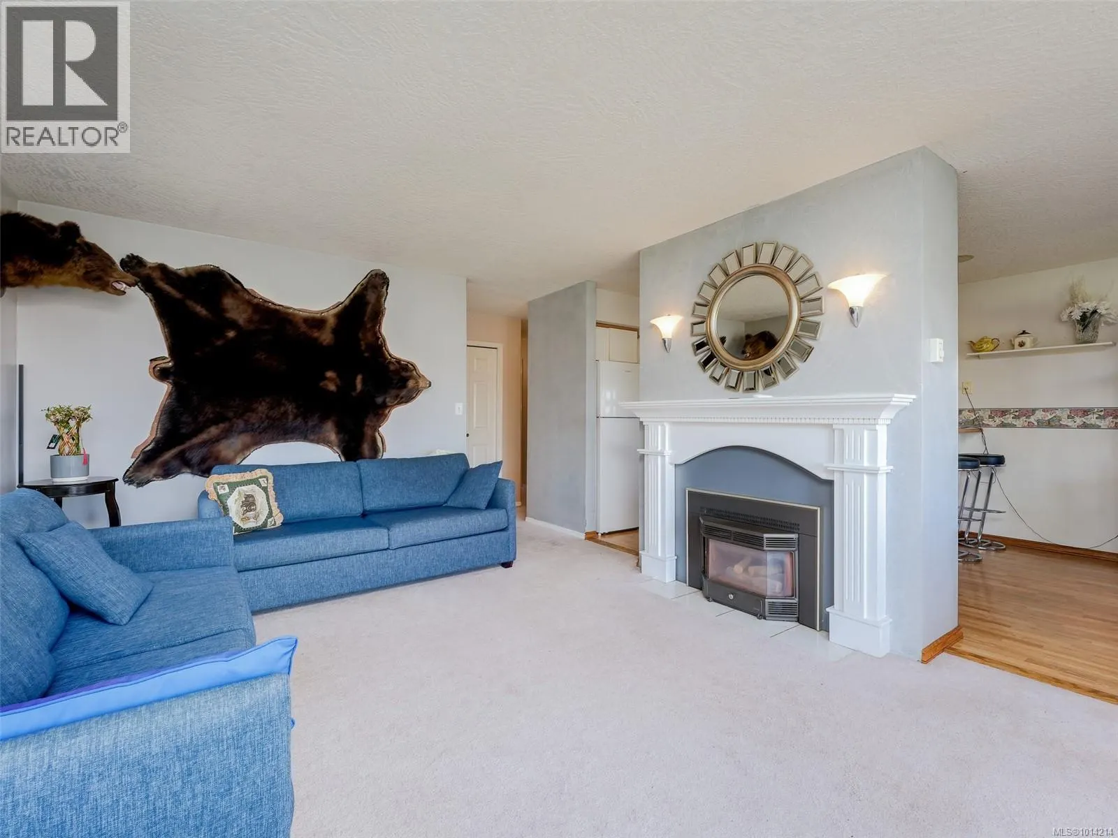 1265 Woodway Rd