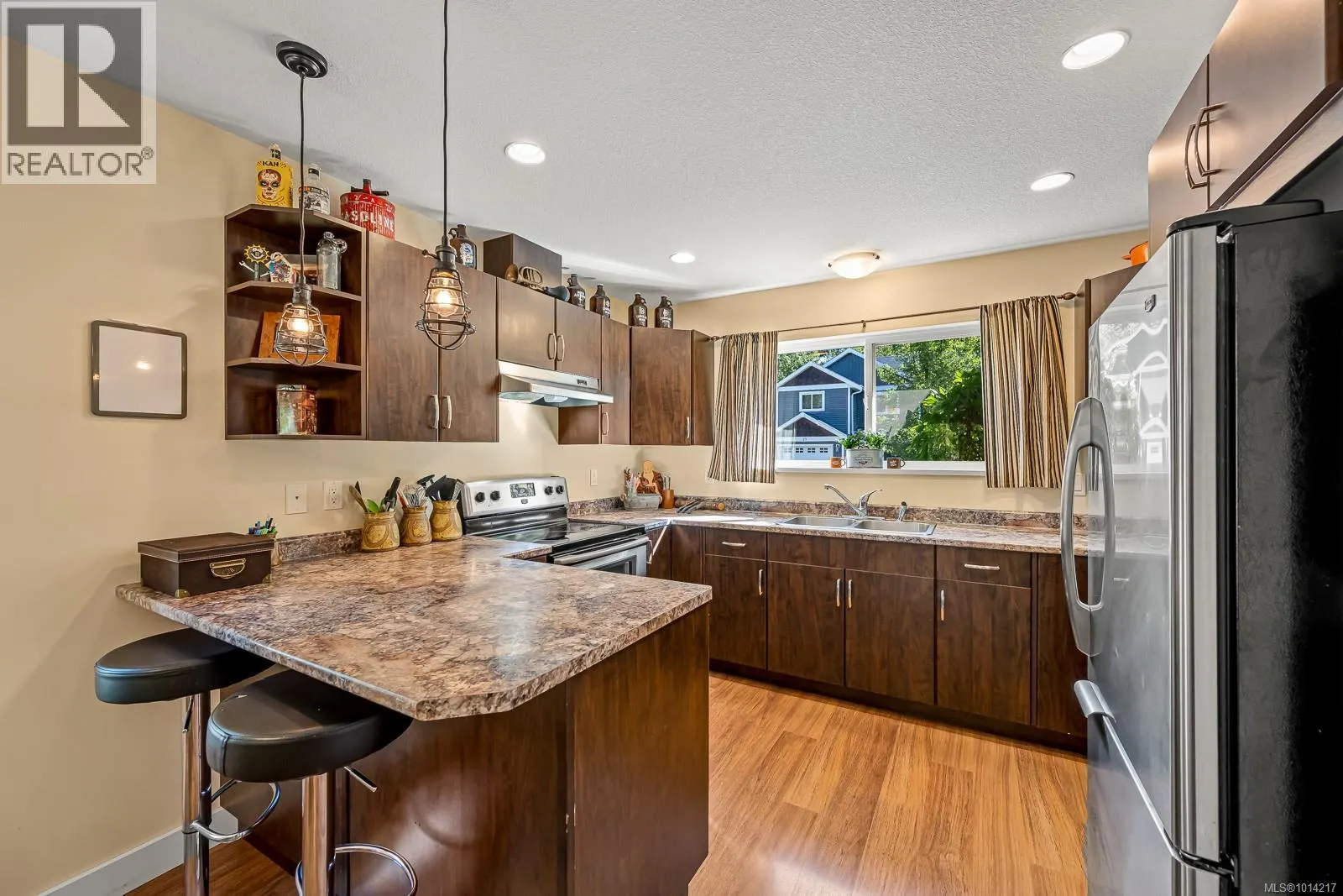 19 3400 Coniston Cres
