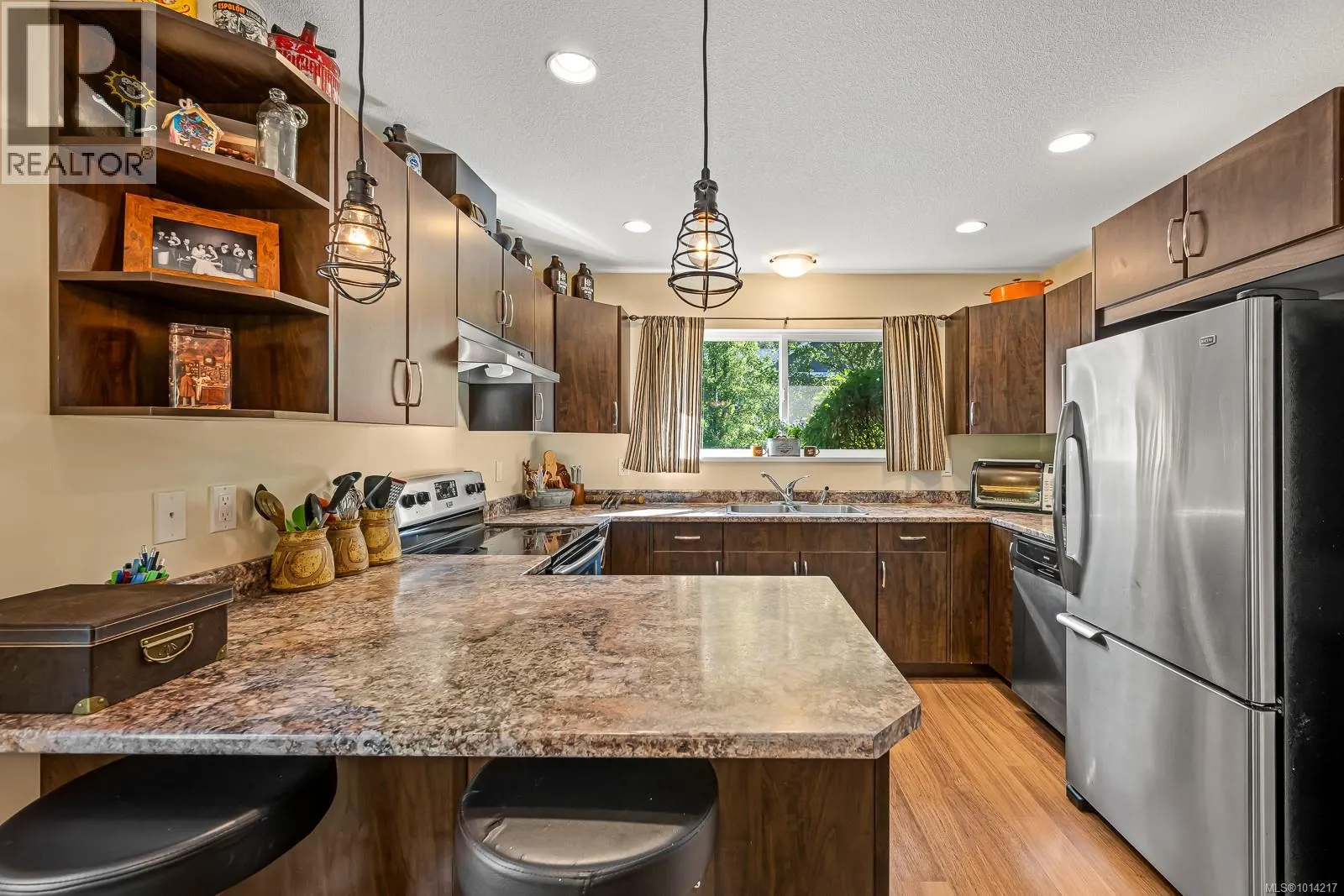 19 3400 Coniston Cres
