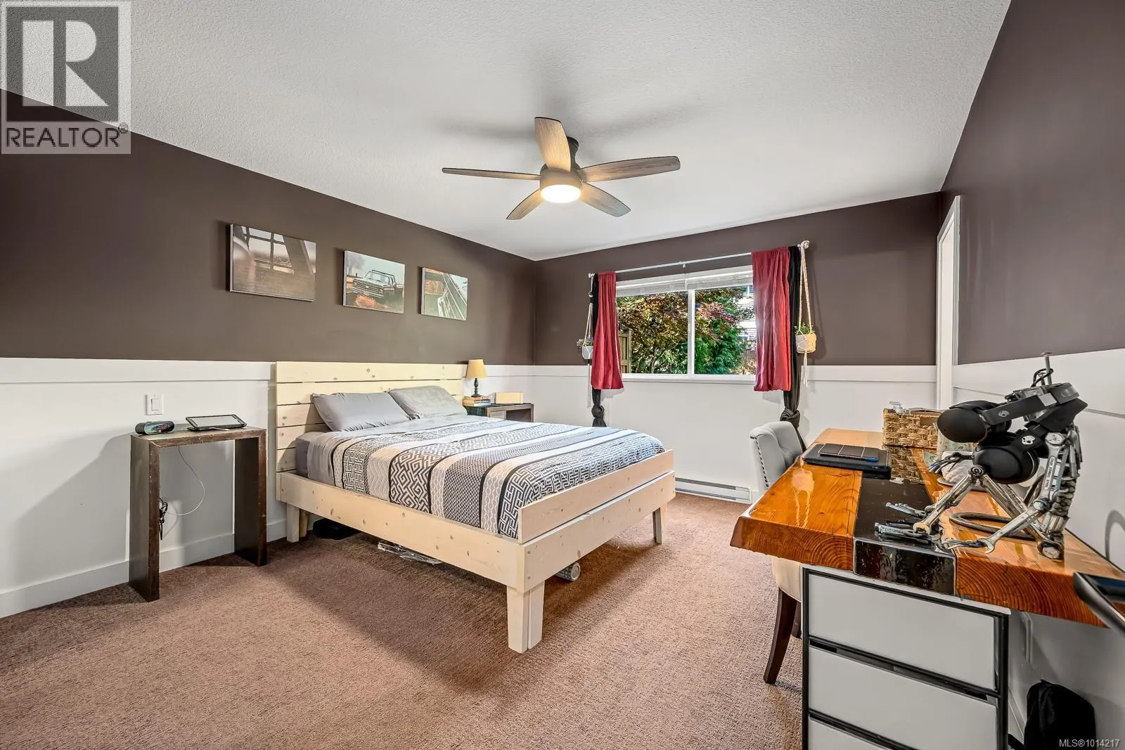 19 3400 Coniston Cres