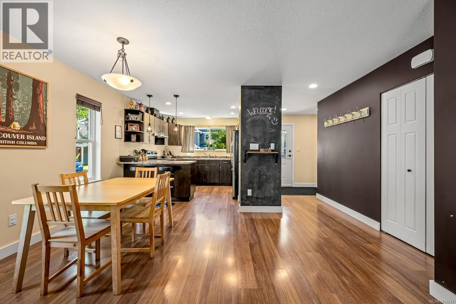 19 3400 Coniston Cres