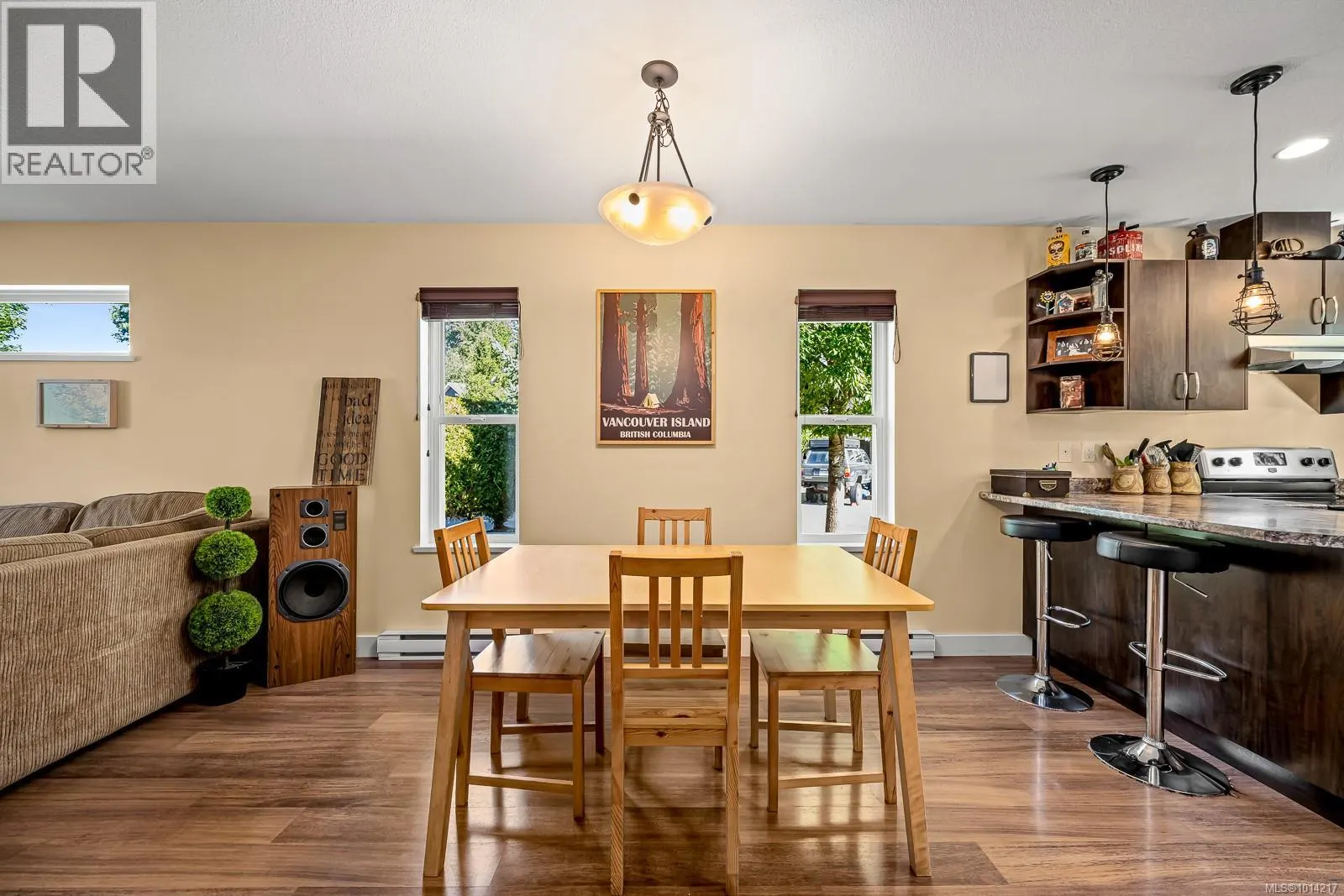 19 3400 Coniston Cres