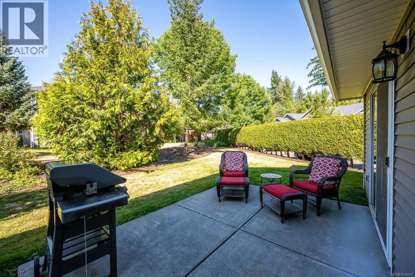 19 3400 Coniston Cres