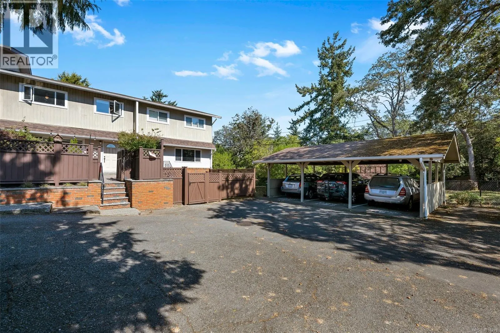 1018 Falmouth Rd