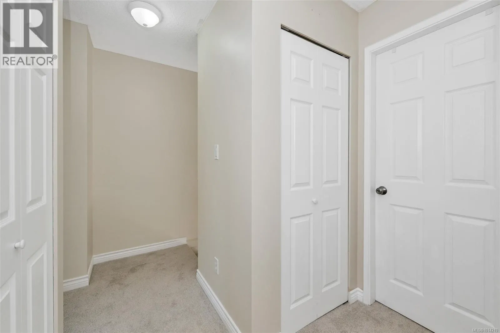 1018 Falmouth Rd