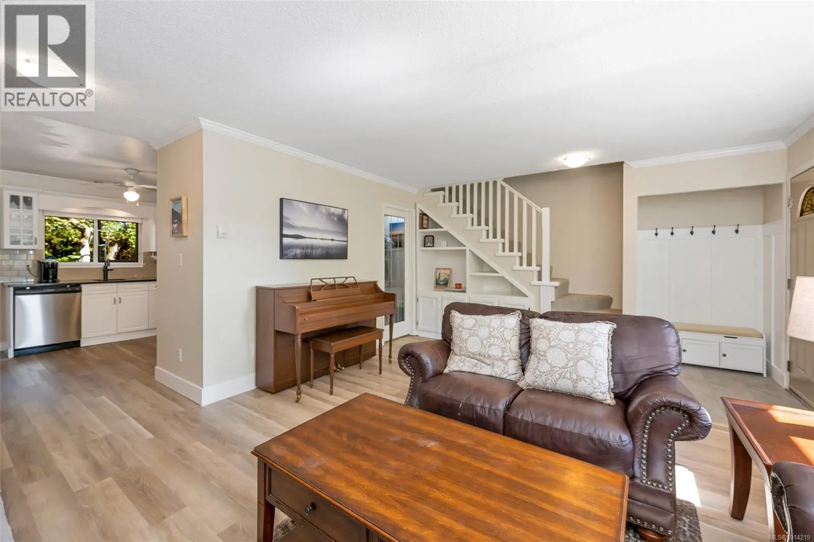 1018 Falmouth Rd
