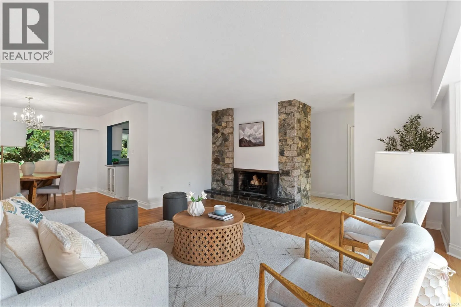 2108 Wenman Dr
