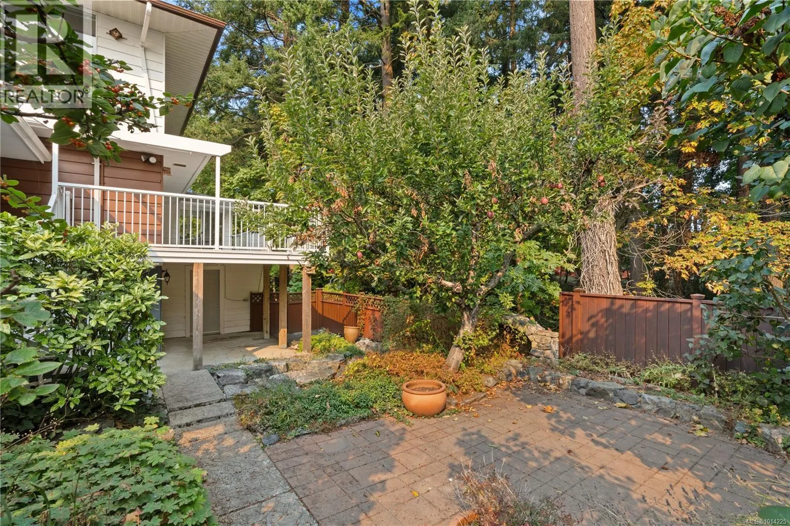 2108 Wenman Dr