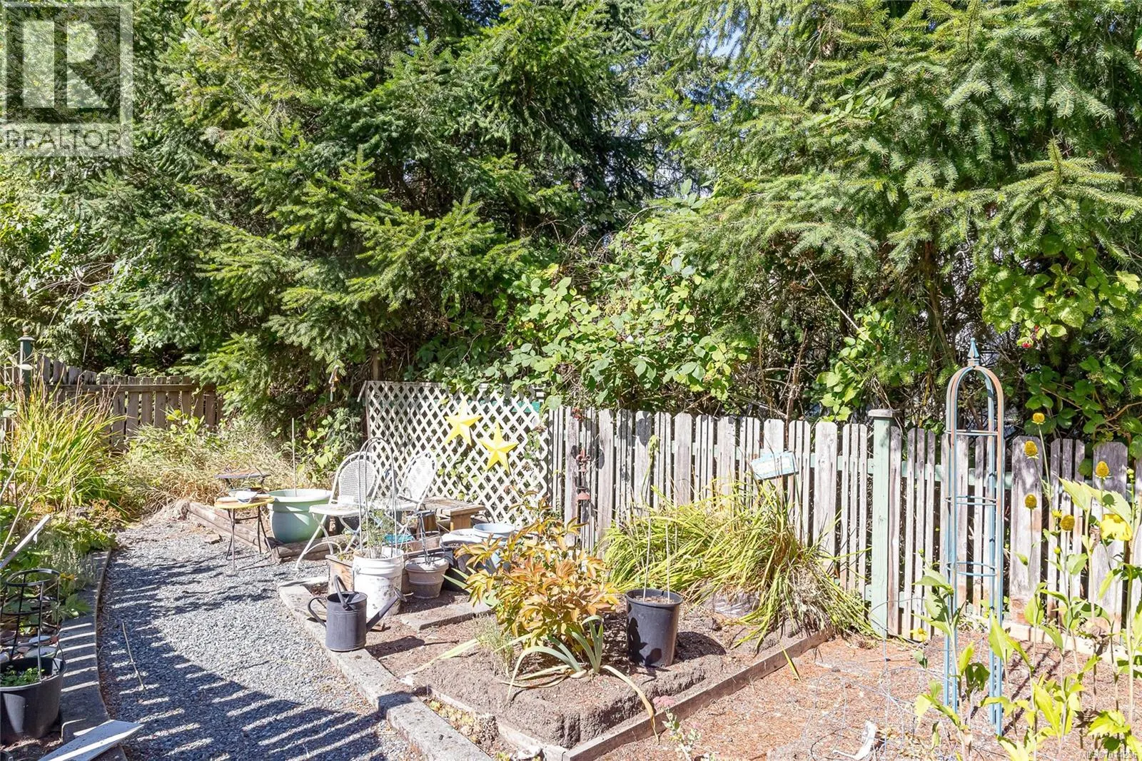 10695 Chemainus Rd