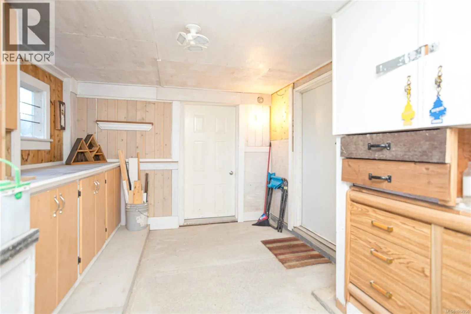 10695 Chemainus Rd