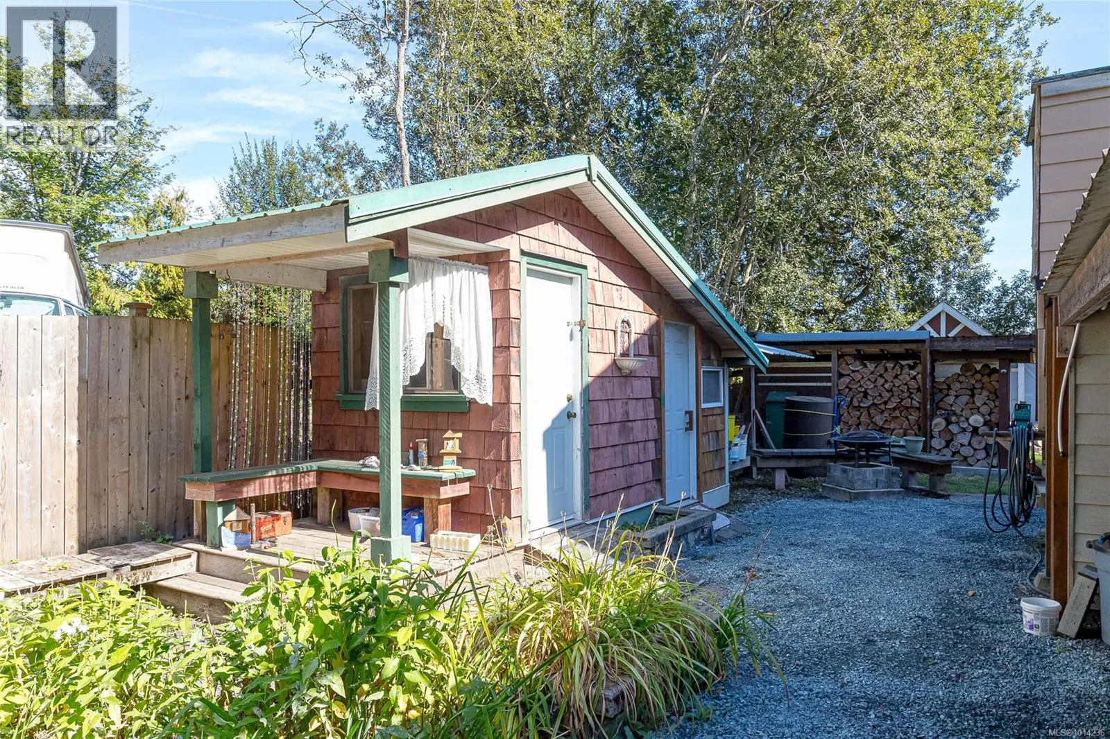 10695 Chemainus Rd