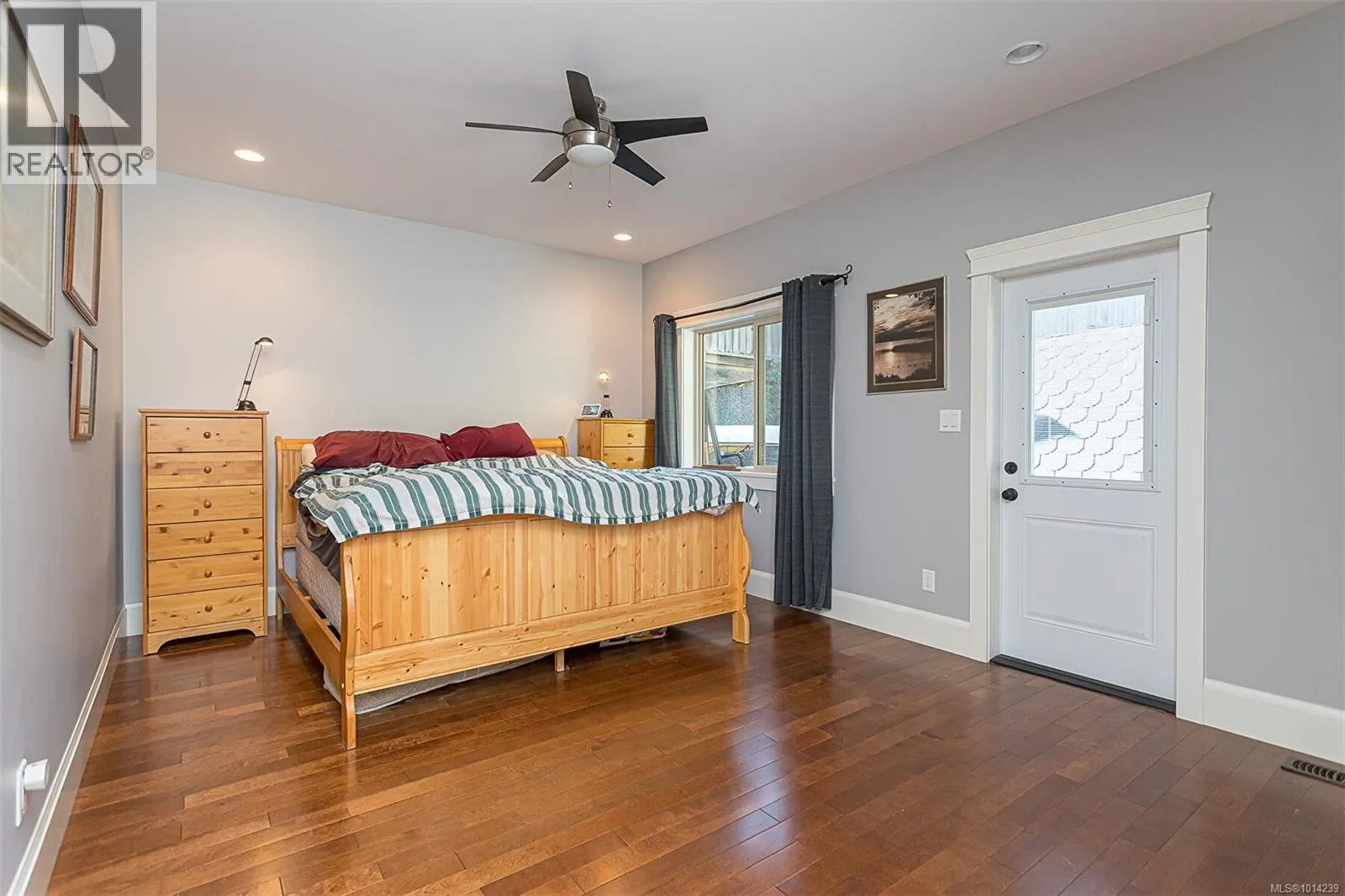 101 Royal Oak Pl