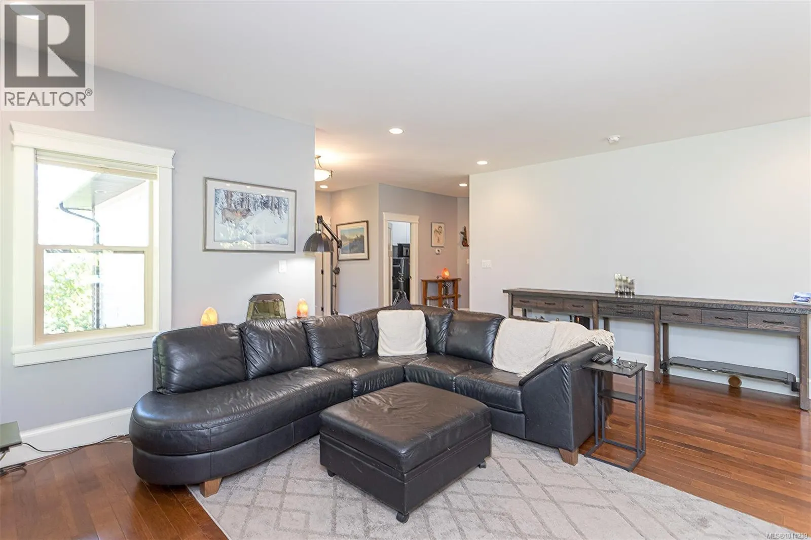 101 Royal Oak Pl
