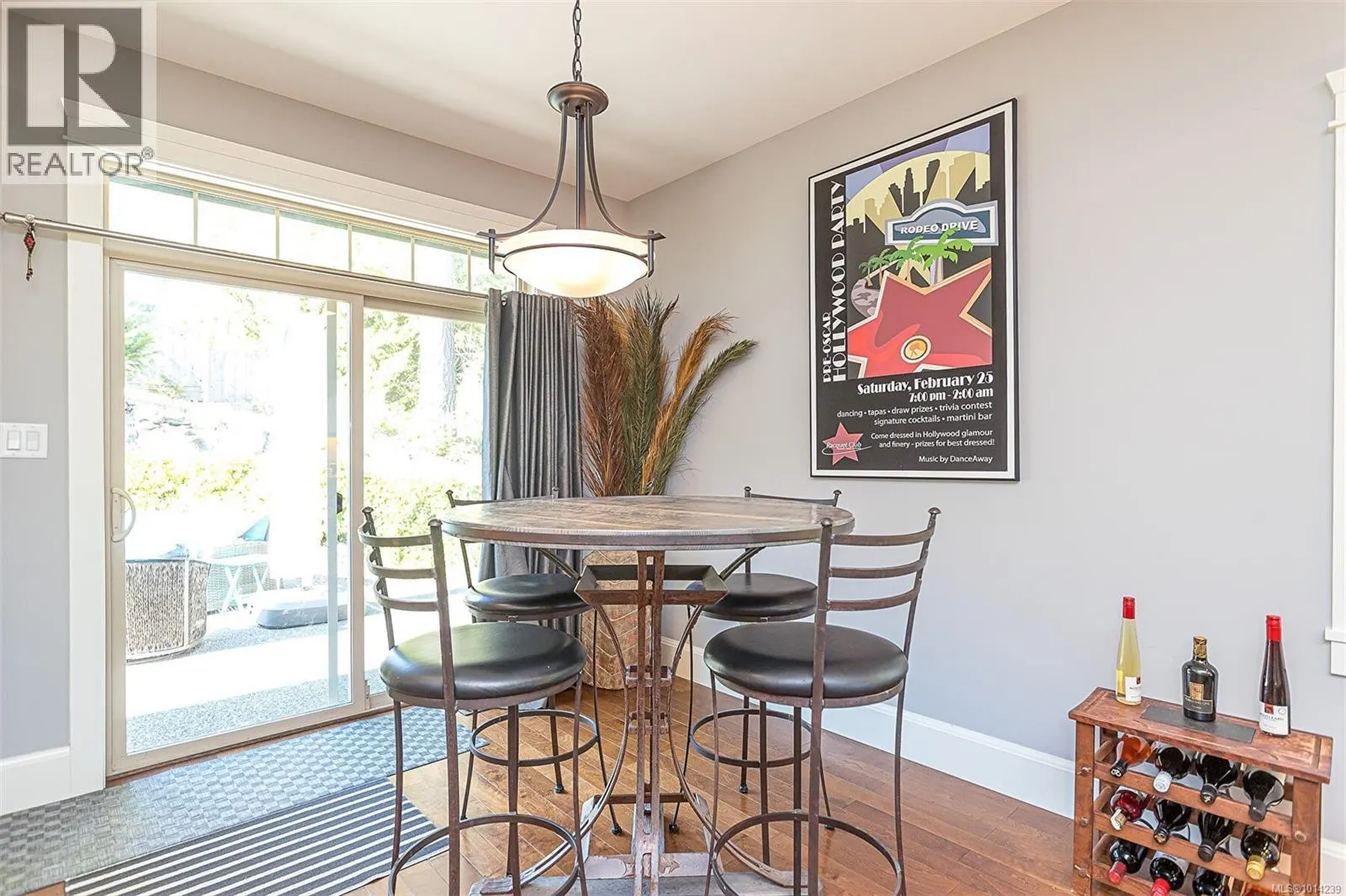 101 Royal Oak Pl