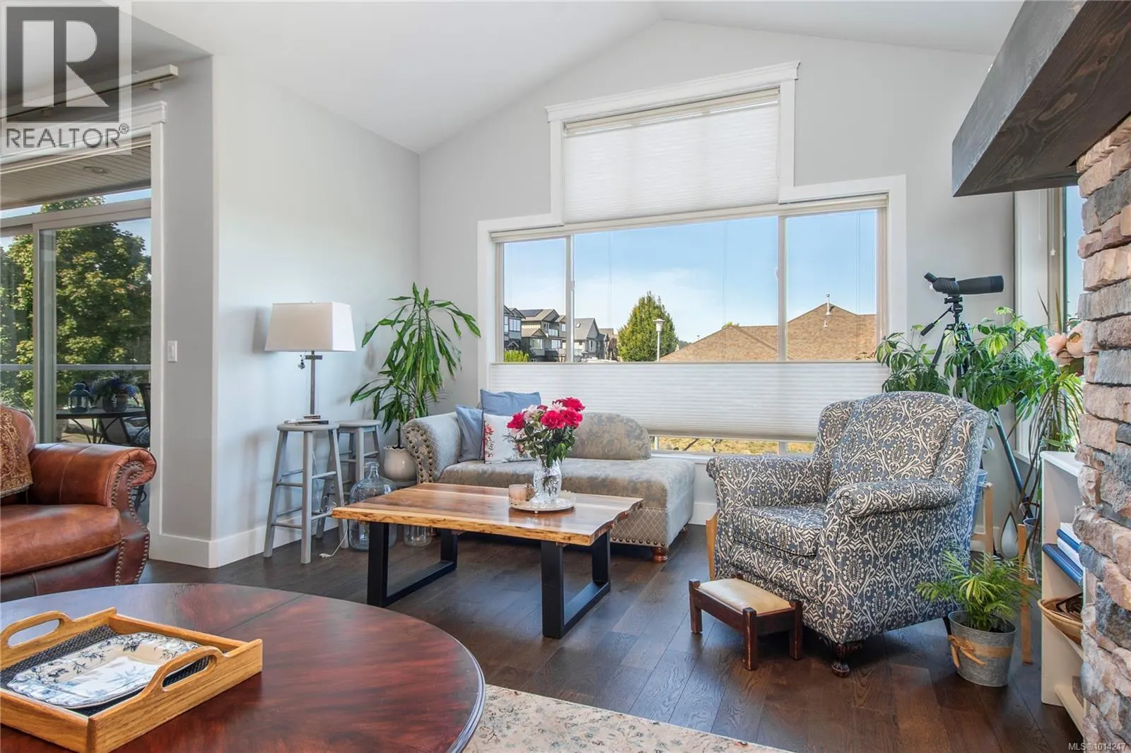 2953 Pacific View Terr