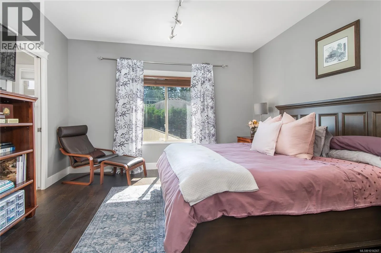 2953 Pacific View Terr