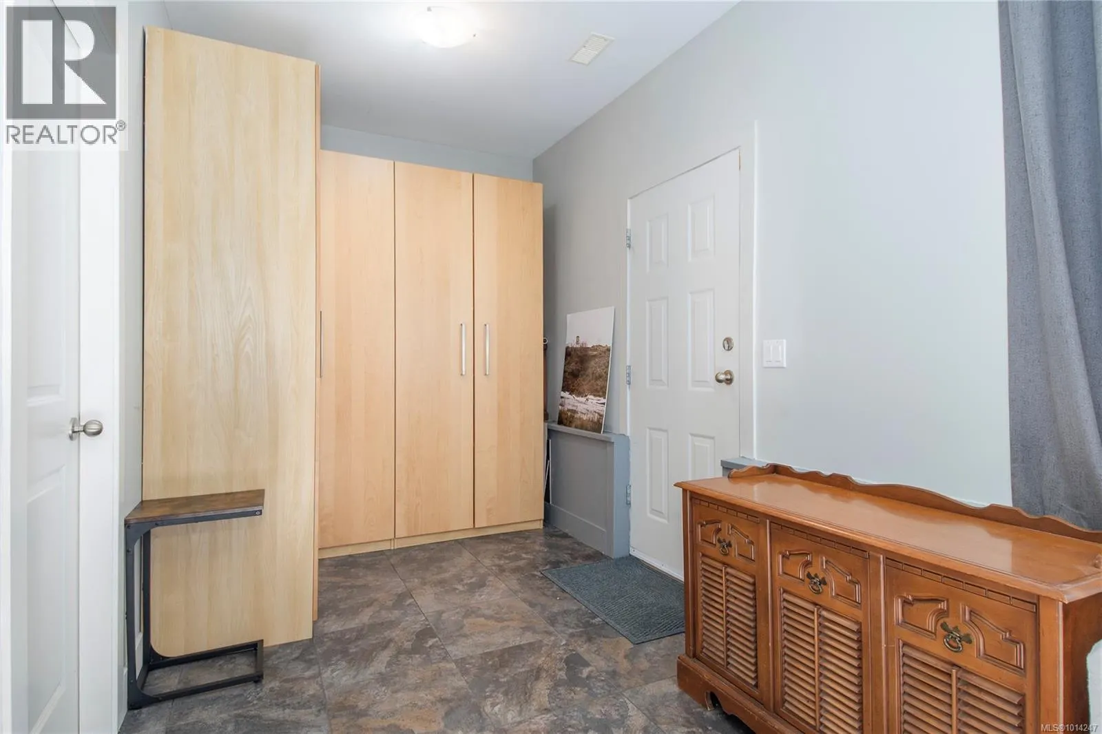 2953 Pacific View Terr