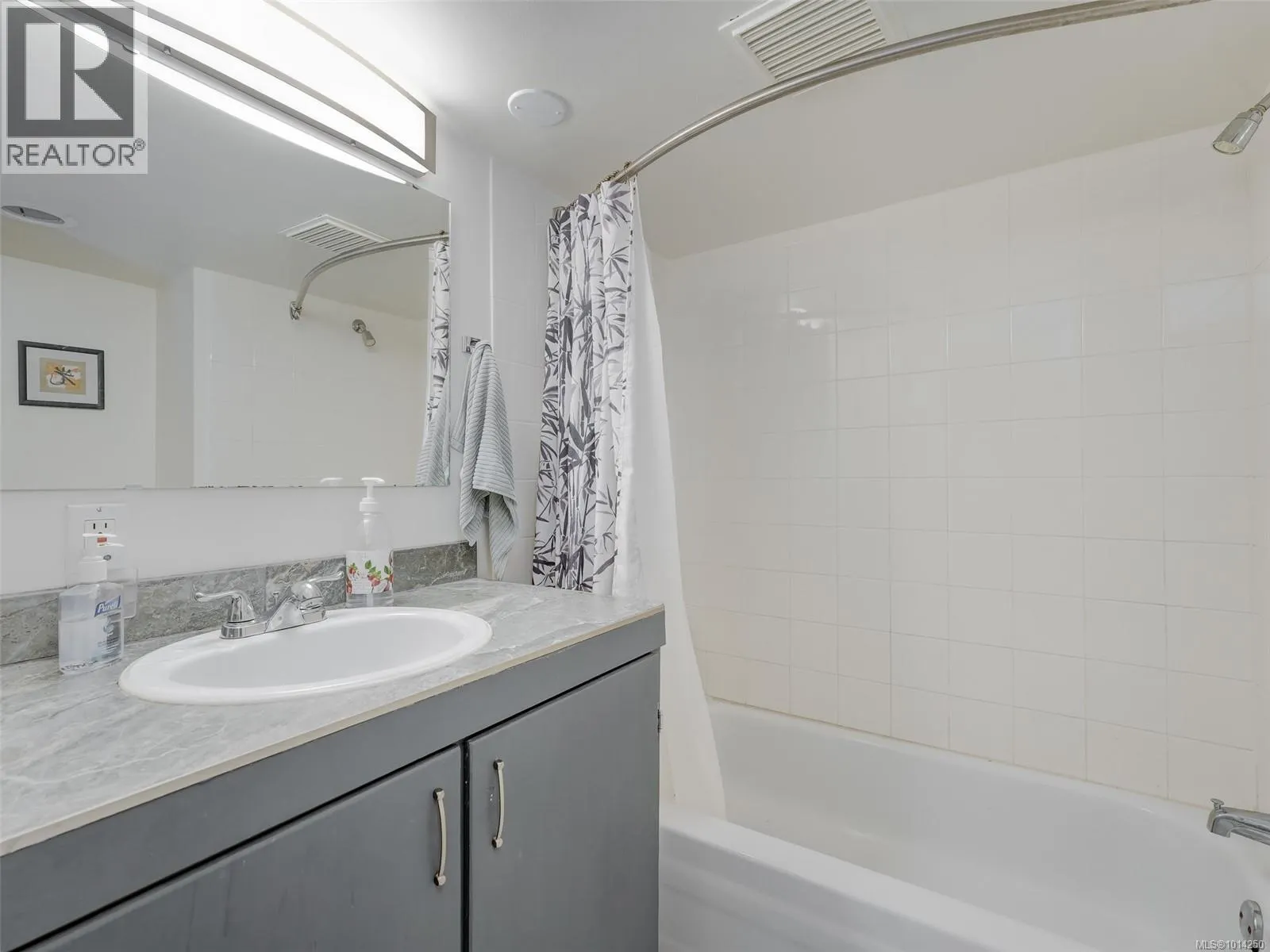 1016 CRAIGDARROCH Rd